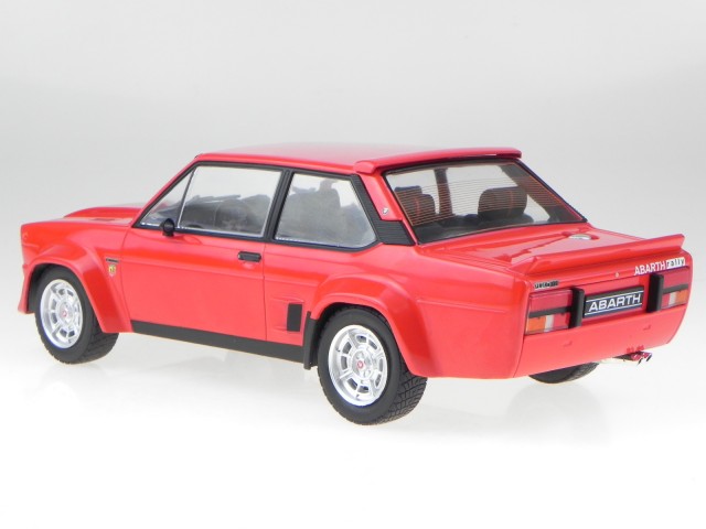 FIAT 131 Abarth, punainen pienoismallit.fi