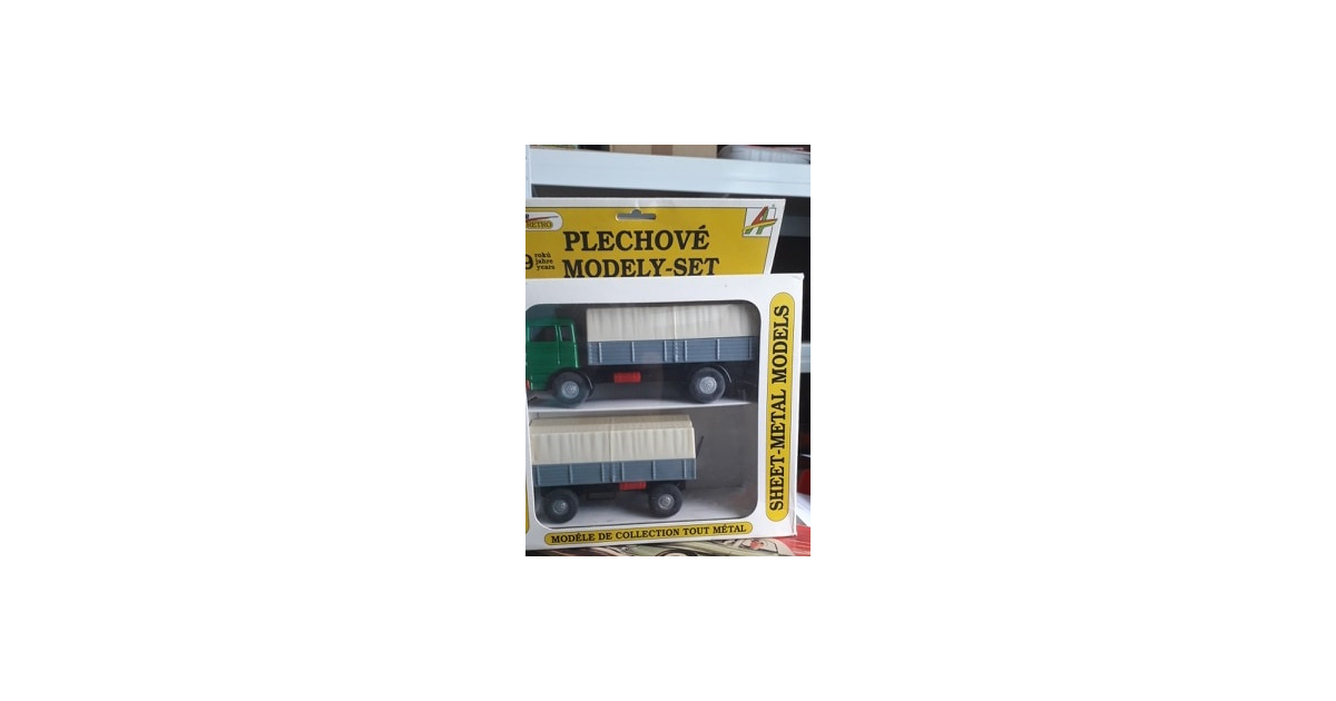 Mercedes Rekka. Peltiä vanha | Modeltoys - Pienoismallit.fi
