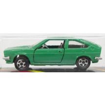 Alfa-Romeo Alfasud vm 1976, vanhaa mebetoys tuotantoa