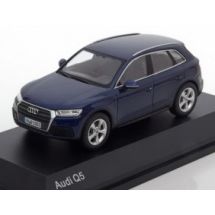 Audi Q5 sininen 2016