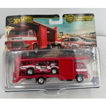 Team Transport 73 Plymouth Duster/Second story lorry