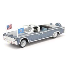 Lincoln Continental SS-100X, 1961 Presidential Blue