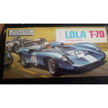 Lola T-70 Muovirakennus-sarja