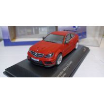 Mercedes Benz C-Class C63 6,3 V8AMG, 2012, punainen