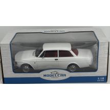 Volvo 142 valkoinen