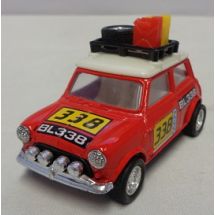 Mini #338 ralliauto, punainen