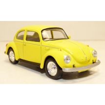 VW Kupla 1303 keltainen