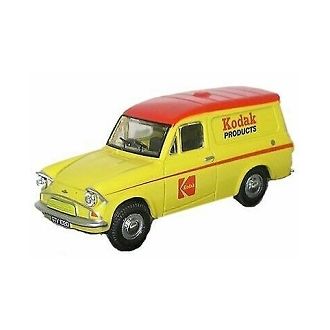 Ford Anglia Van "Kodak" keltainen