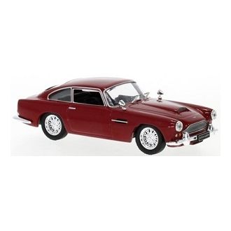 Aston MArtin DB4 Coupe punainen