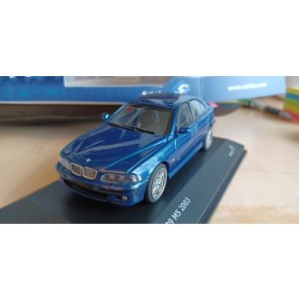 BMW E39 M5, 5,0 V8 32V. 2003, sininen