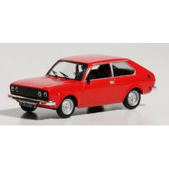 Fiat 128 3P punainen