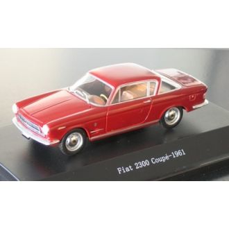 Fiat 2300 Coupe vm. 1961, punainen