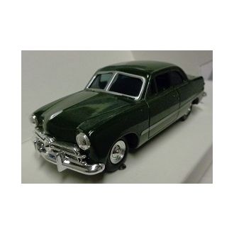 Ford Coupe 1949 vihreä