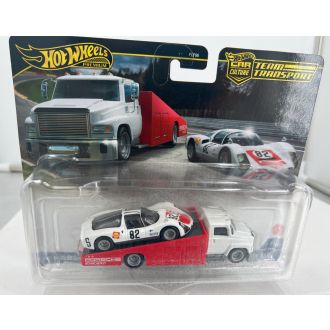66 Porsche 906 Carrera 6 ja Carry On kuljetusauto.