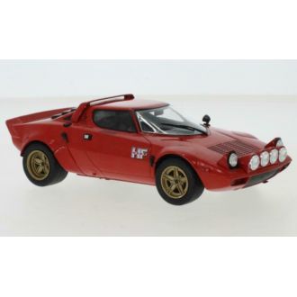 Lancia Stratos HF, Rally specs. Lisävaloilla  punainen