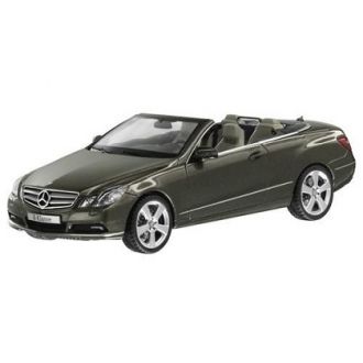 Mercedes Benz E-Class Cabriolet A207 vm. 2010, harmaa