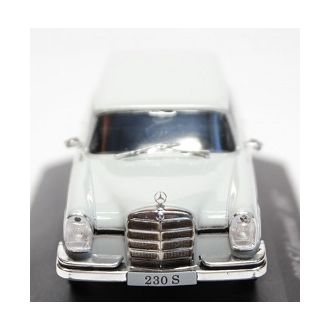 Mercedes-Benz 230 S Universal vm.1967, harmaa