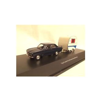 Opel Kadett B ja Knaus asuntovaunu