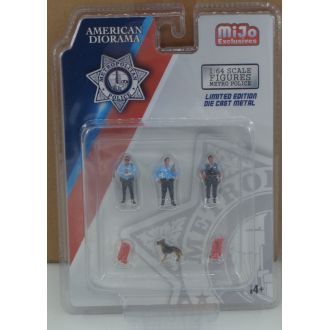 Dioraamatarvikkeita, Metro Police + koira