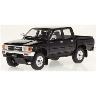 Toyota Hilux SR5 1997 musta