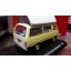 Toyota Hiace Caravan 1978, keltainen